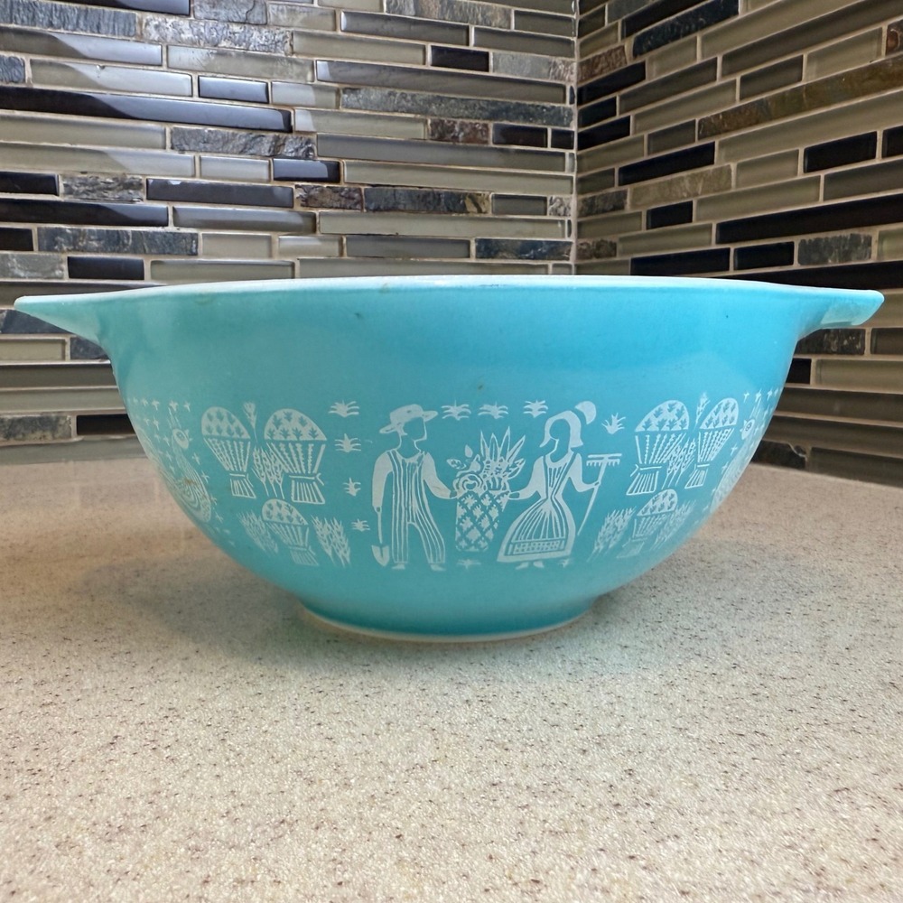 Vintage Pyrex Butterprint 442 Cinderella Mixing Bowl 1.5qt Turquoise/White Amish